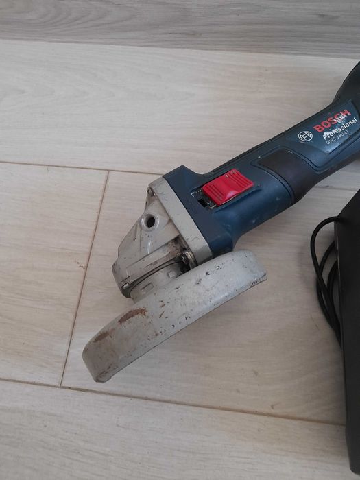 Bosch GWS 180-LI ъглошлайф