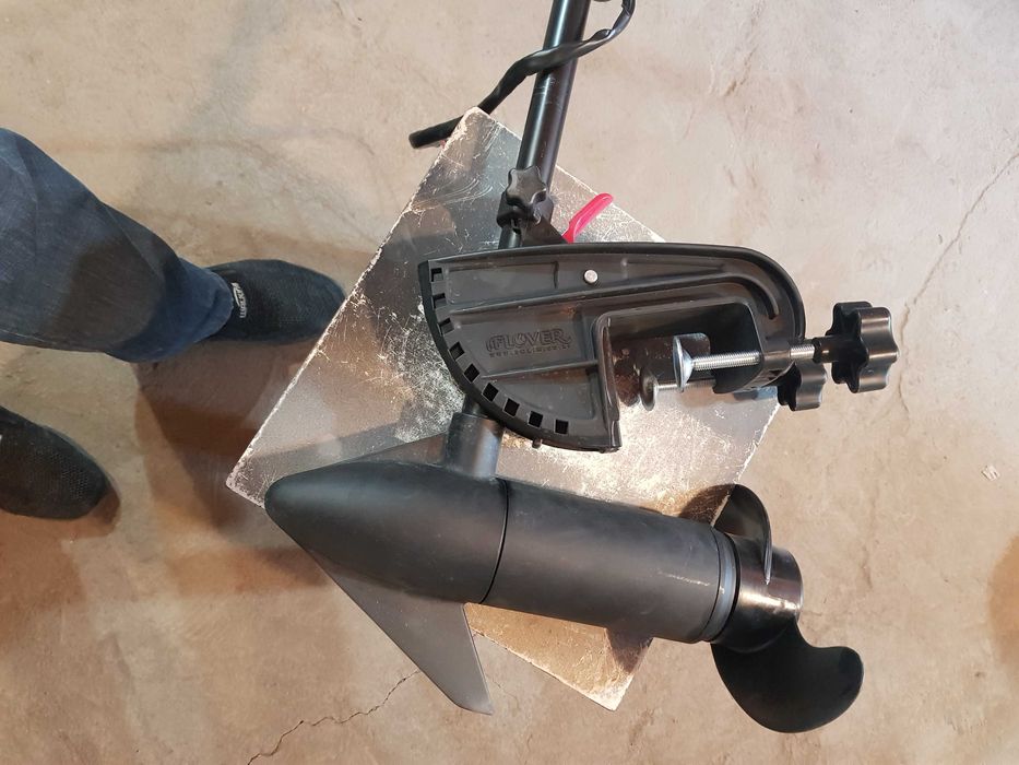 продам электромотор для лодки