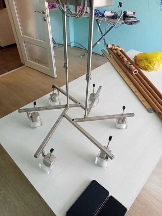 Продам люстру в хорошем состоянии