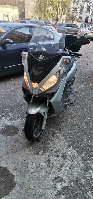 Scuter Malaguti Madison 3