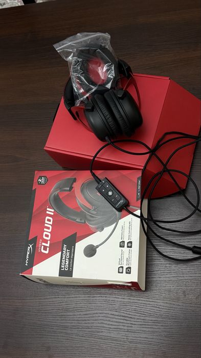 Наушники от HyperX Cloud II