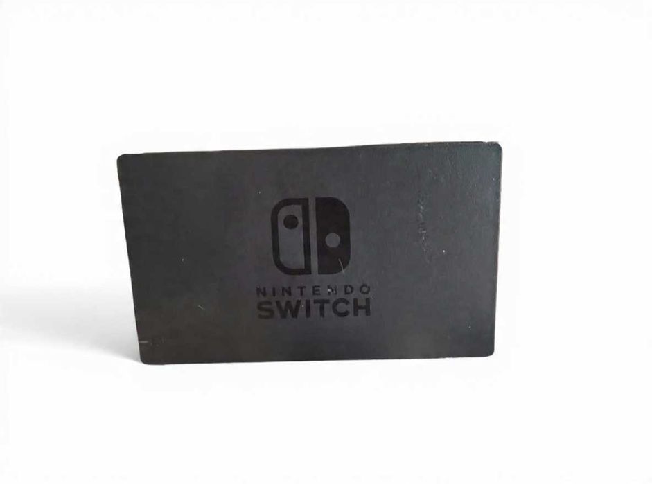 Nintendo Switch plus 4 joy con-uri