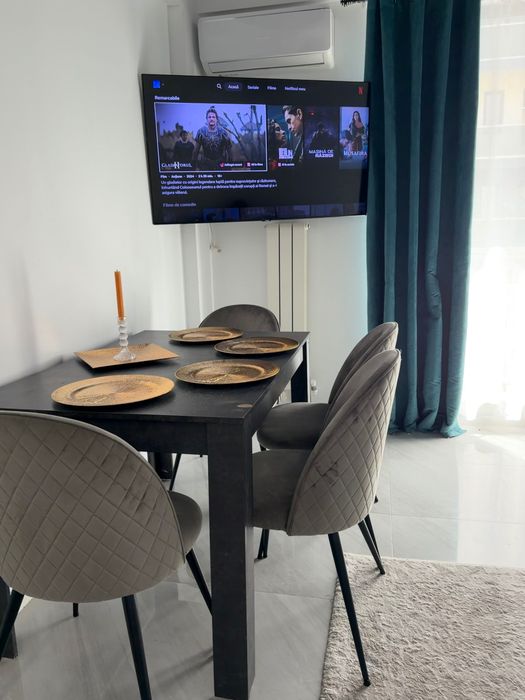 Apartament de închiriat Mamaia Nord la nici 100m de plaja - Vedere 3