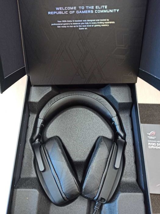 ЧИСТО НОВИ Геймърски слушалки Asus ROG Delta S (ПРЕМИУМ КЛАС).
