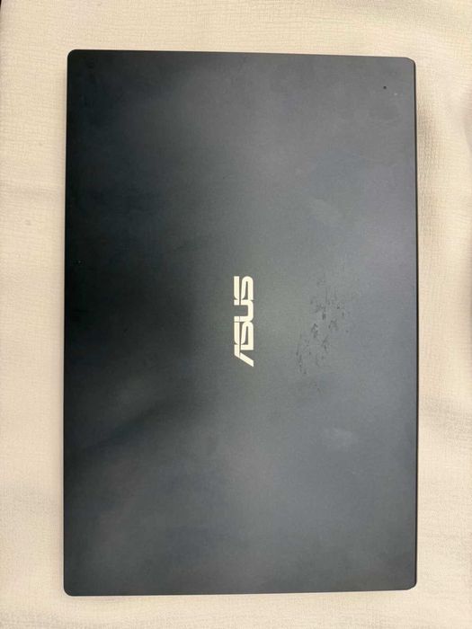Laptop Asus Vivobook Go 15
