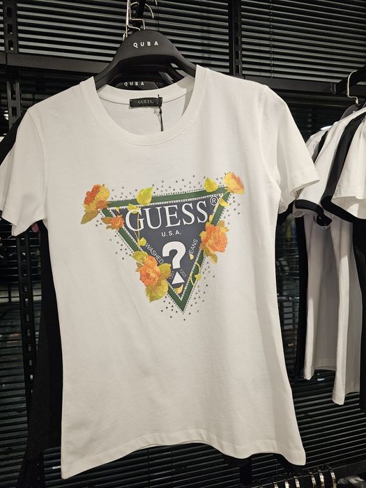 Super oferta la tricouri de dama