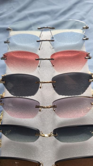 Ochelari de soare Cartier model 4, diamond cut. Pret per bucata