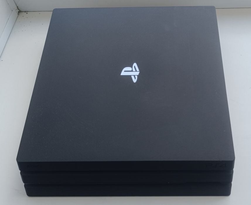Sony PlayStation 4 PRO 1 TB