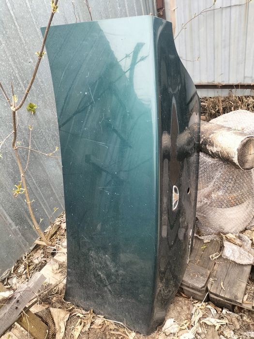 Продам крышку багажника Daewoo Nexia 1