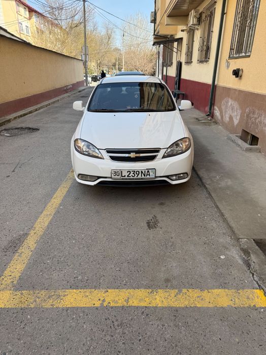 Gentra 2015 2 позиция