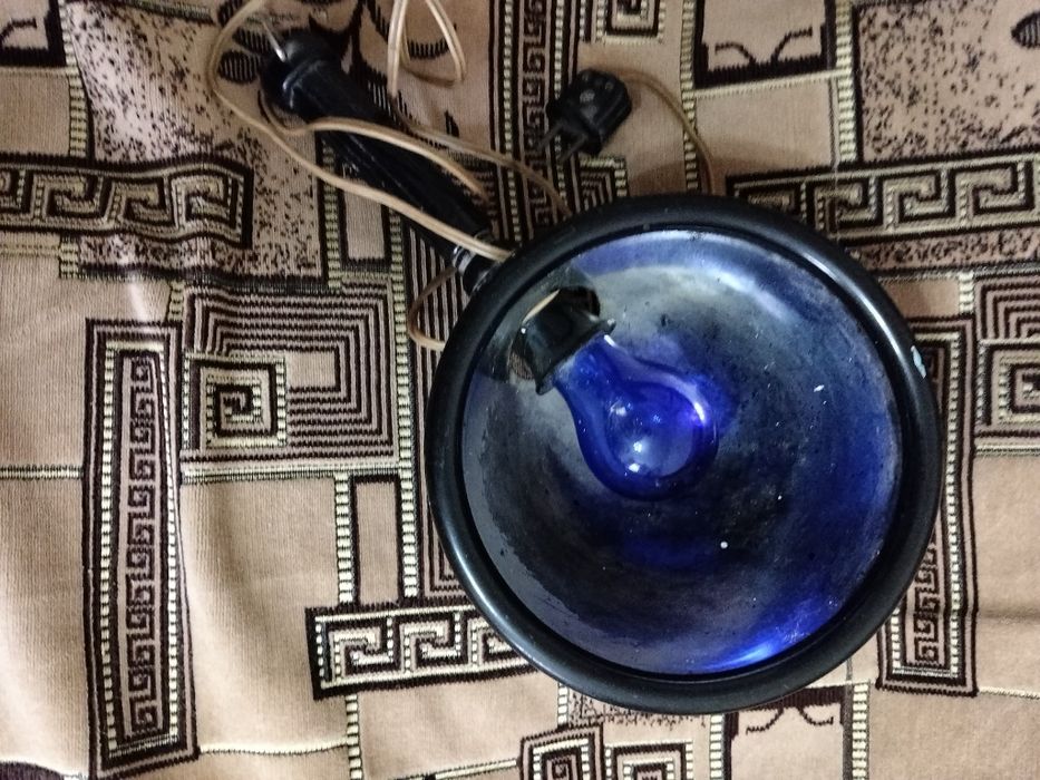 Синяя лампа для прогревания