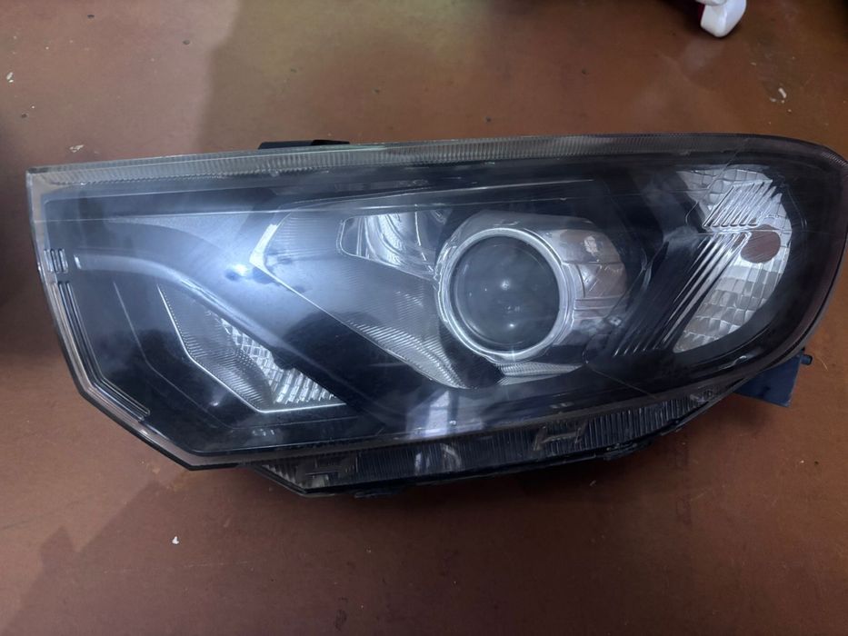 Би лед фара гранта фл