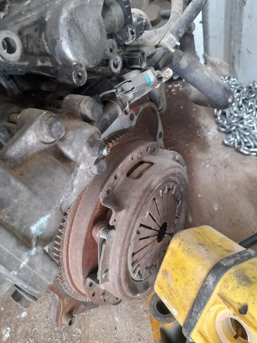 Двигатель мицубиси каризма