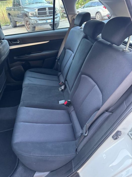 Subaru Legacy Outback 2011 , 2.0D