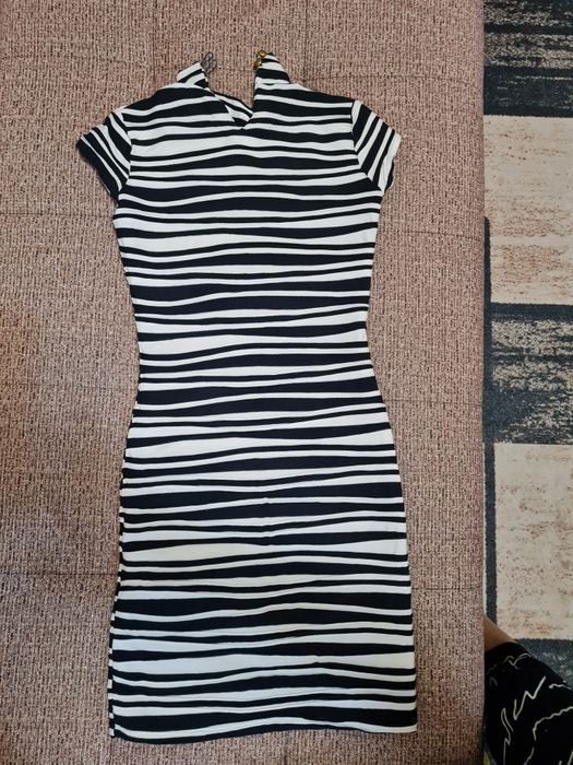 Продам платья...