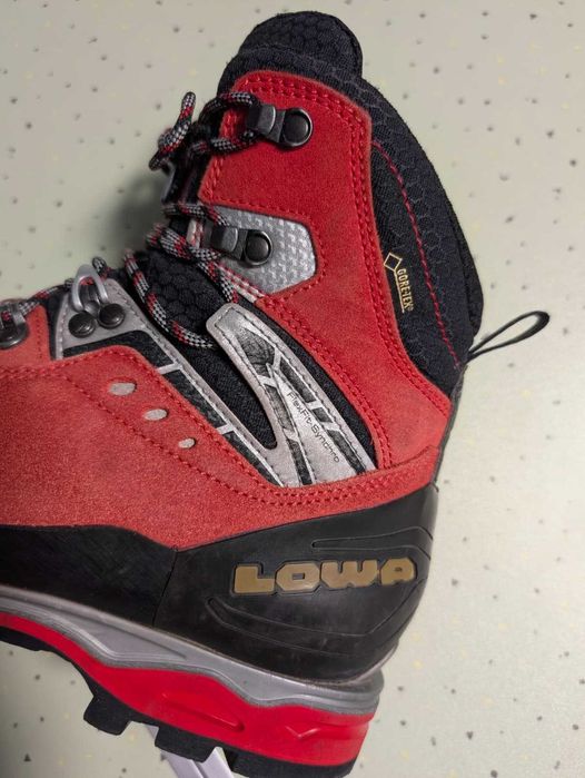 Bocanci Lowa Mountain Expert GTX Evo EU42 Gore-Tex