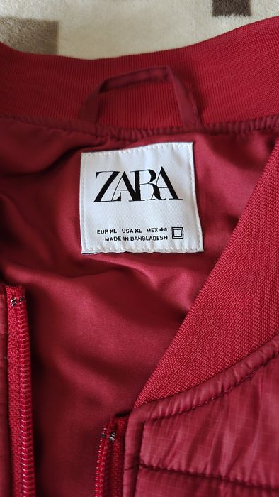 Vesta rosie noua Zara, marimea L