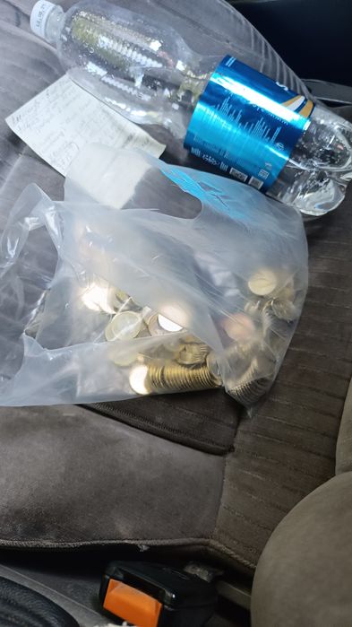 Новинки монеты продам