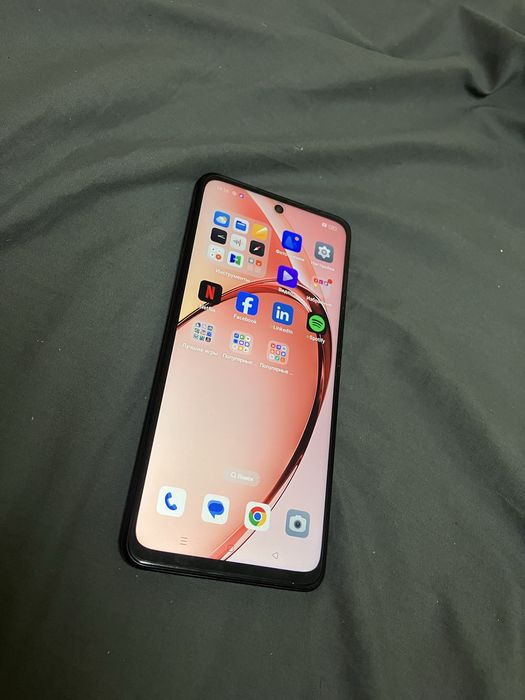 Продам смартфом оппо