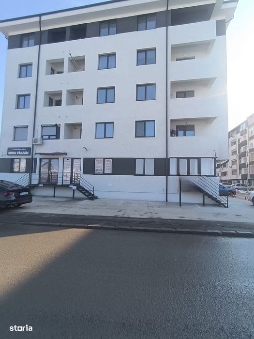 Apartament 2 camere parter inalt Militari Metro