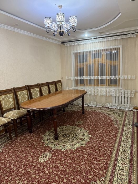 Стол стул сотилади 10 та стули бор 90$  ками бор.