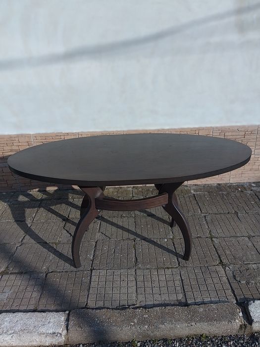 Маси и столове Теохаров