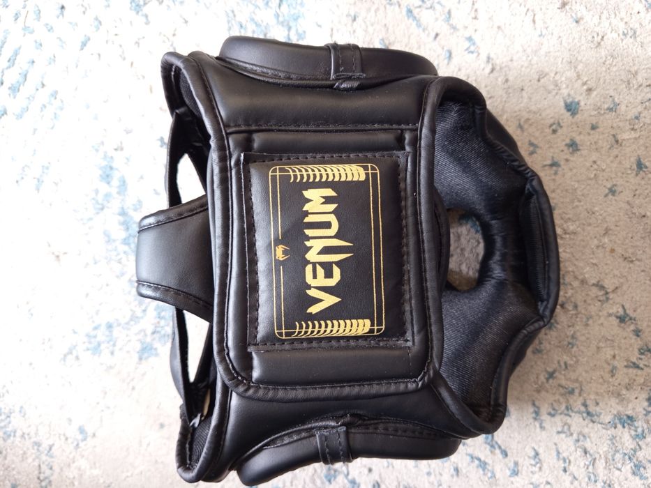 продам шлем для бокса