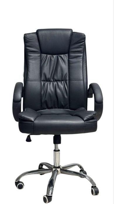 Офисное кресло .