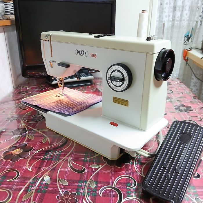 Masina  cusut PFAFF cu graifar industrial rotativ si multiple operatii