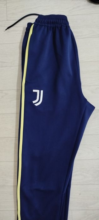 Спортивный костюм Adidas