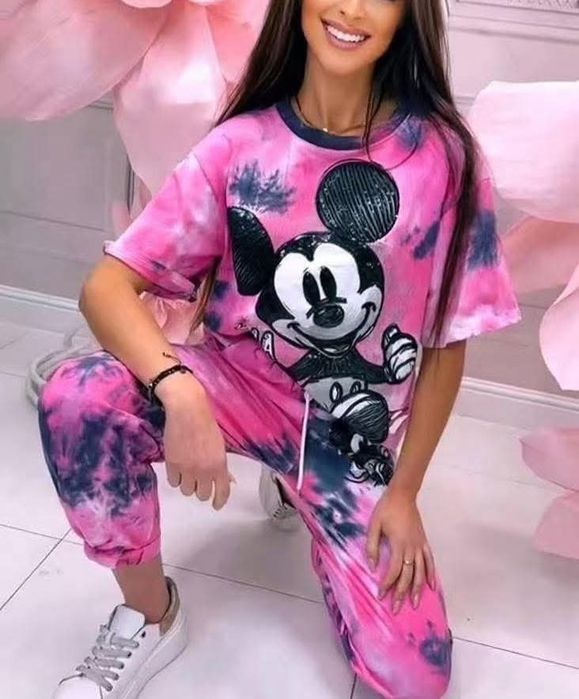 Дамски комплекти