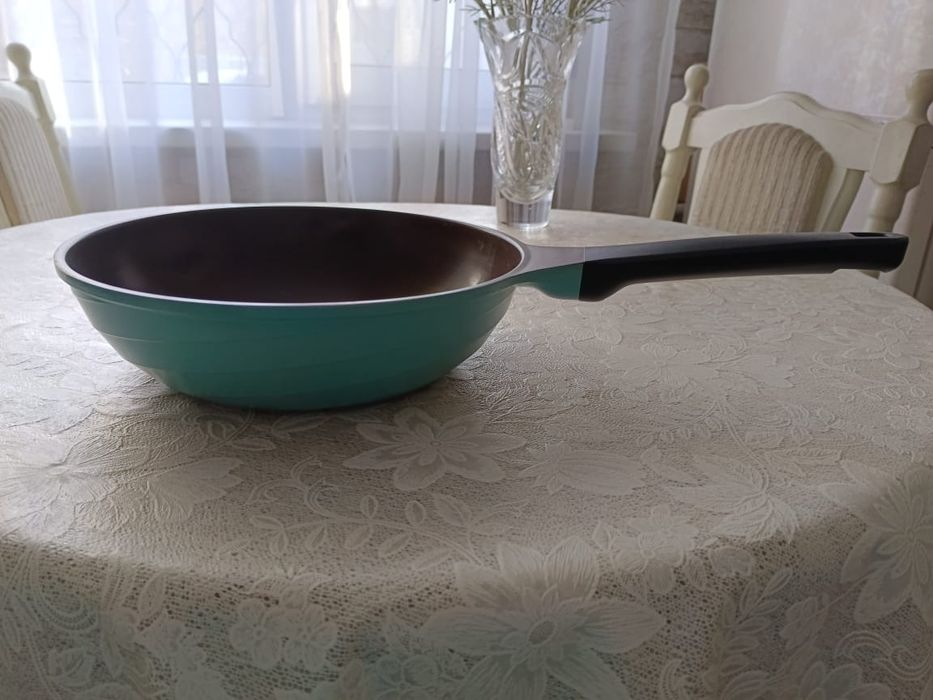 Казан сковорода и др.