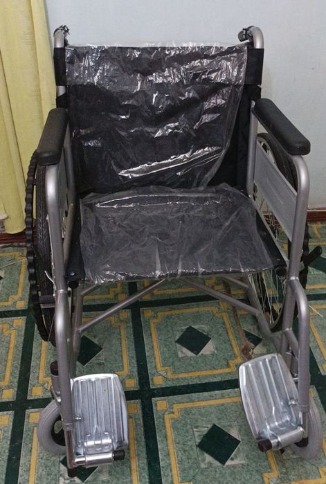 Продаются 2 инвалидные коляски