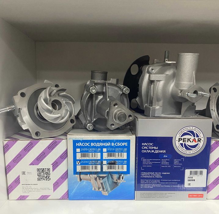 Помпа ВАЗ 2110 Приора 2115 Нива