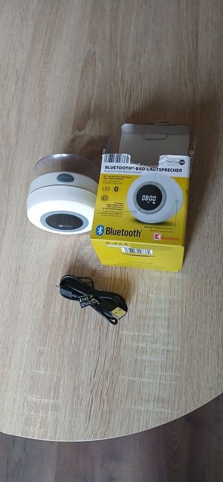 Блутуут колонка за баня