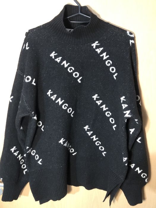 Топли зимни дамски пуловери