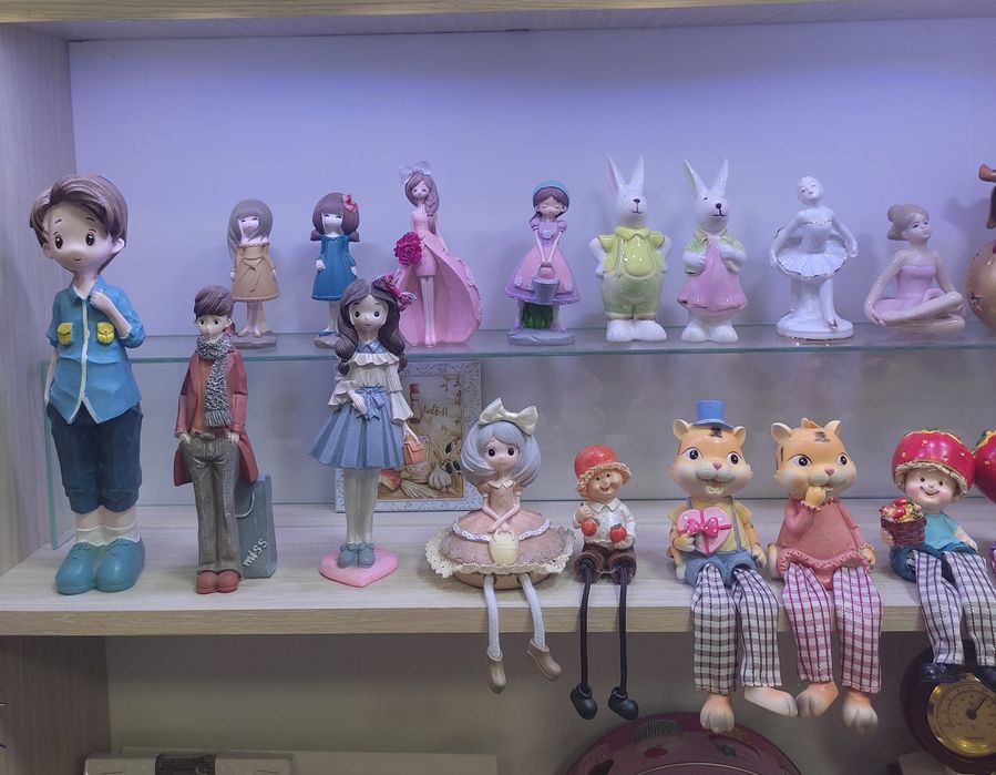 Продам сувениры статуэтки, шкатулки