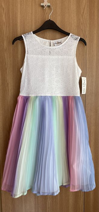 Rochiță elegantă nouă și cu etichetă