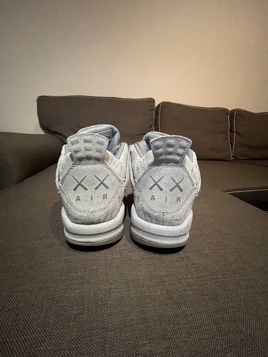 Jordan 4 Kawas Retro