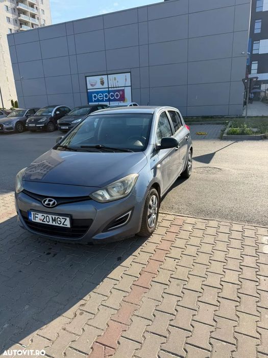 Hyundai i20