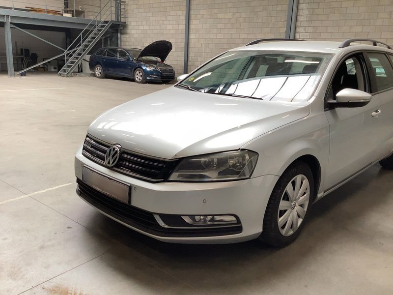 Volkswagen Passat 1.6 TDI Trendline BlueMotion Tech 2012