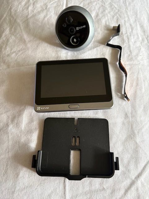 Видео шпионка EZVIZ CP4 Video Doorbel