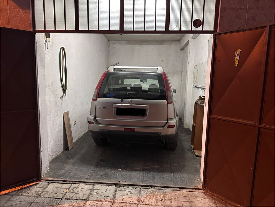 Дава се под наем Гараж / Паркомясто в Варна, Погреби - 18 кв.м за 127.5 € - Снимка #3