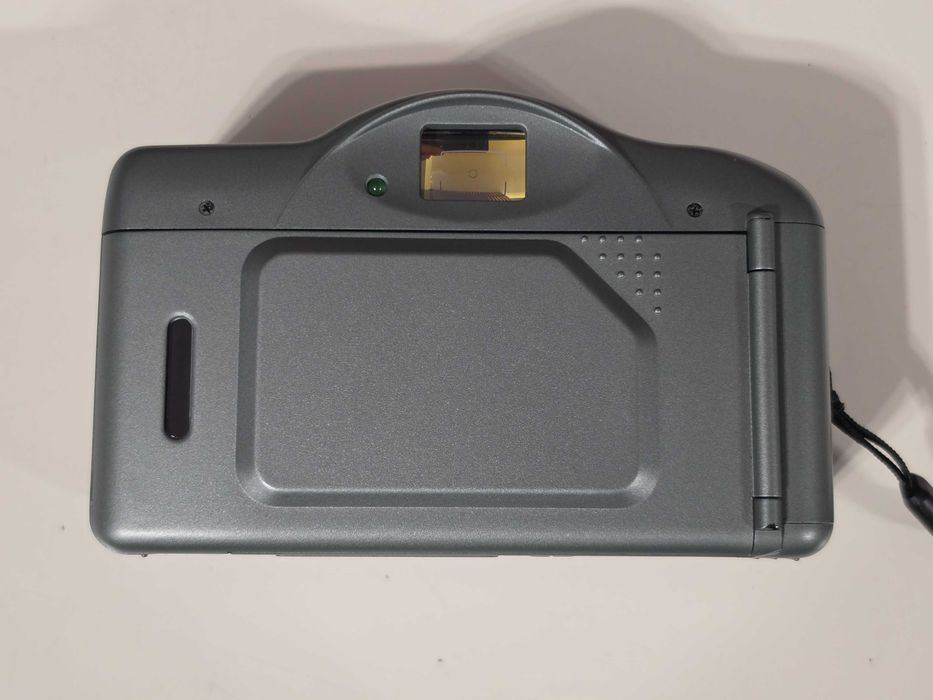 Y2K Aparat foto pe film Polaroid 900 AF
