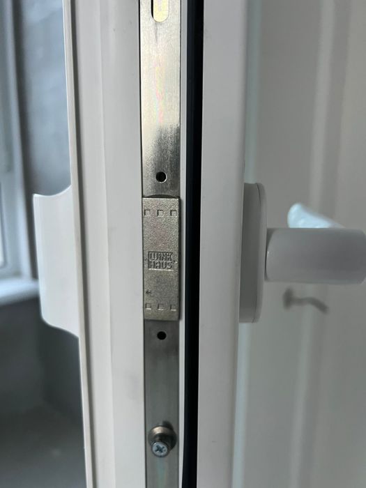 Окно пластиковое