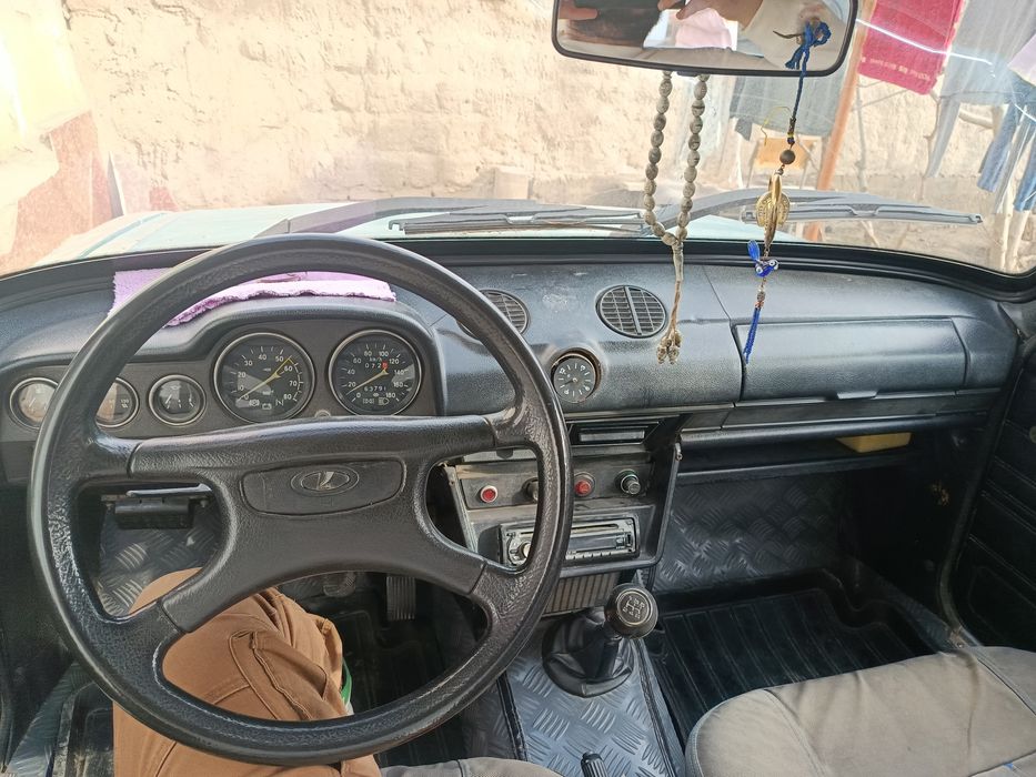 jiguli 2000 yil benzinda