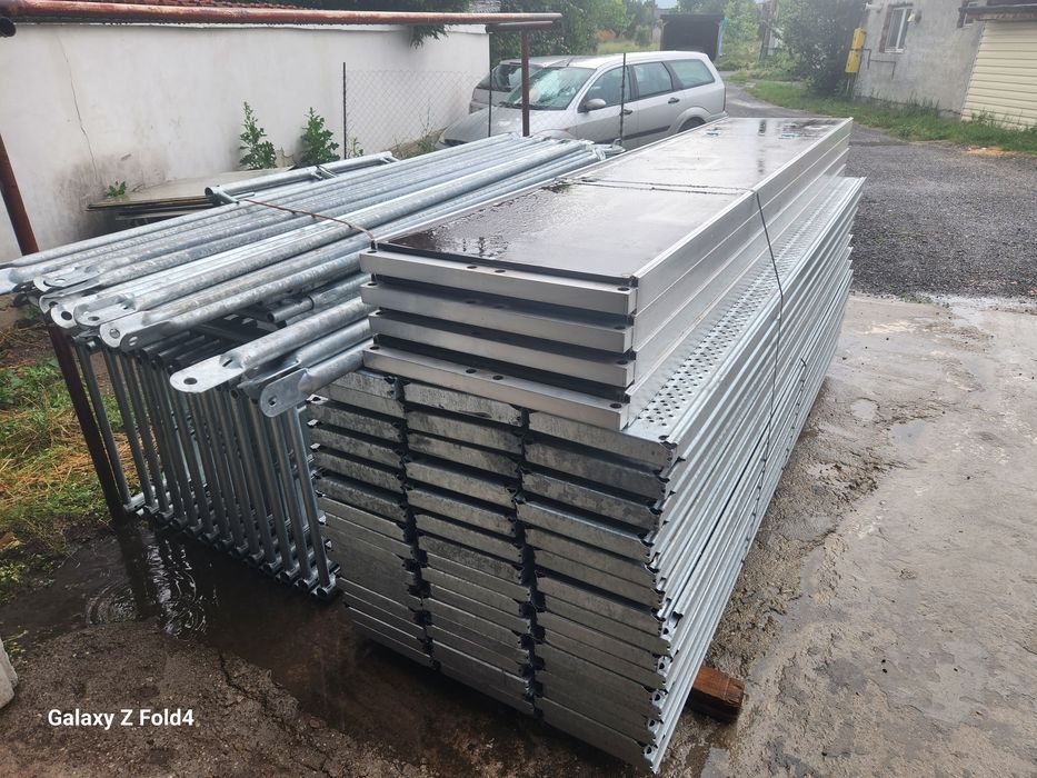 Рамково фасадно скеле  под наем!