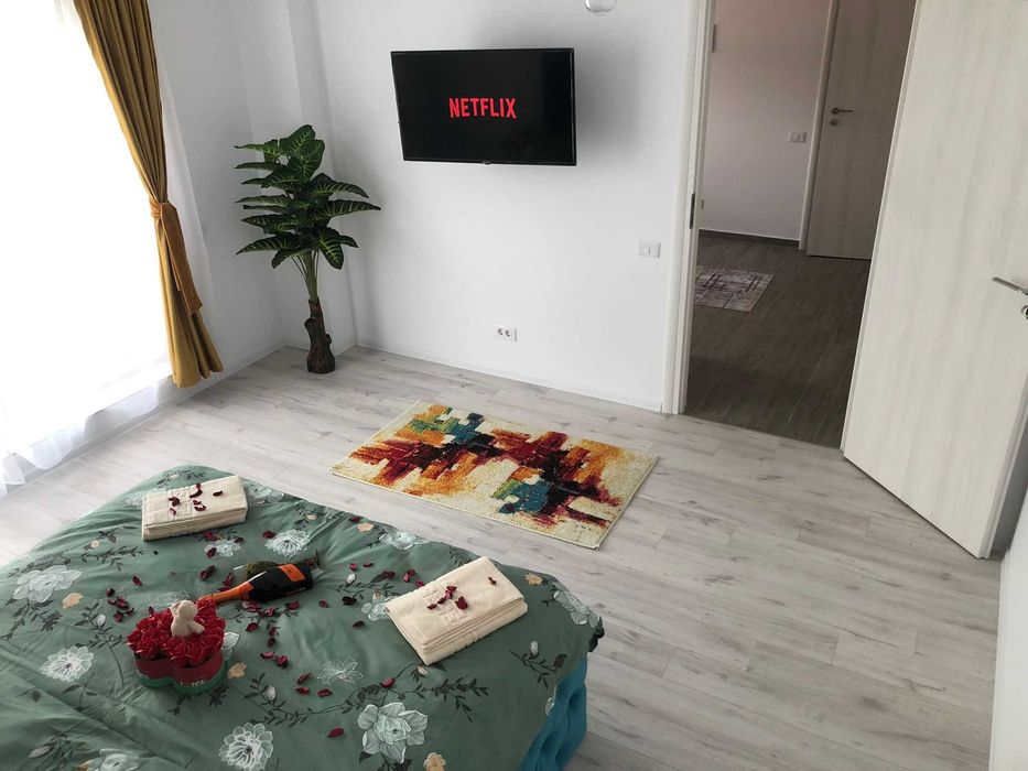 (FARA ESCORTE)Cazare Brasov Garsoniera regim hotelier Coresi-Tractoru