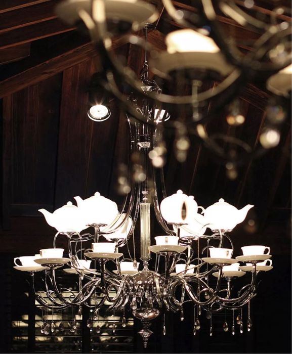 Новая люстра с чайниками