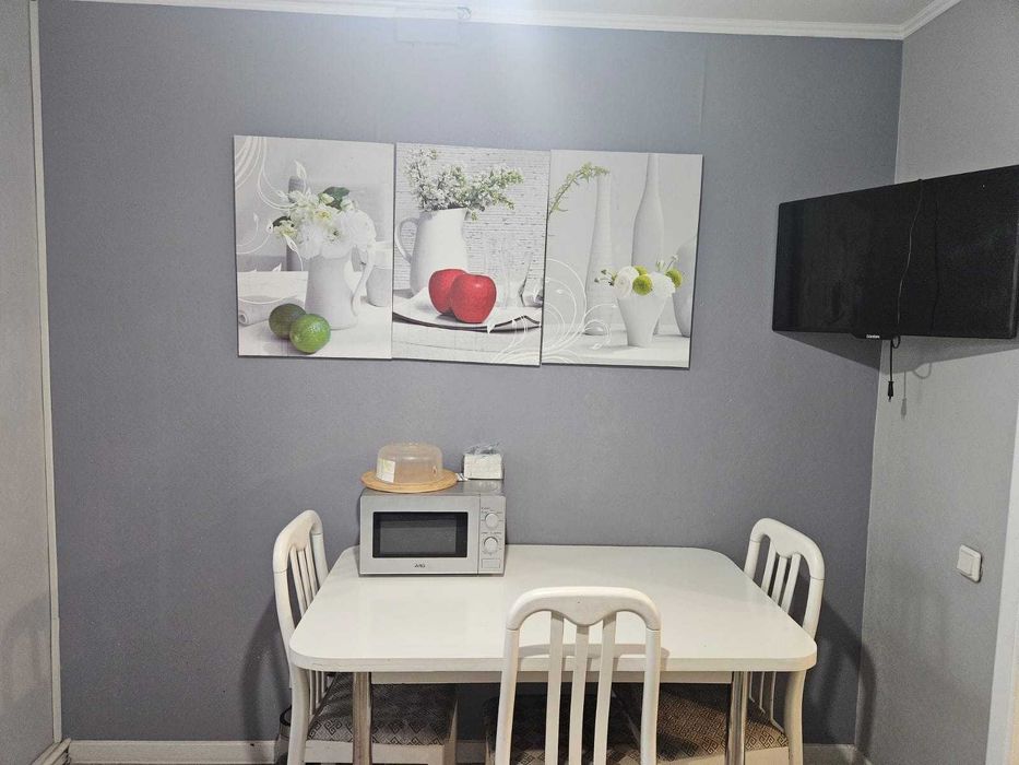 Продам 3 комнатную на 8 микрорайоне